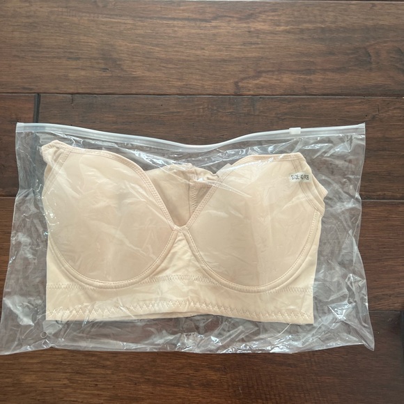 Woobilly Push Up Back Smooth Bras in nude and black 40B - Picture 8 of 10